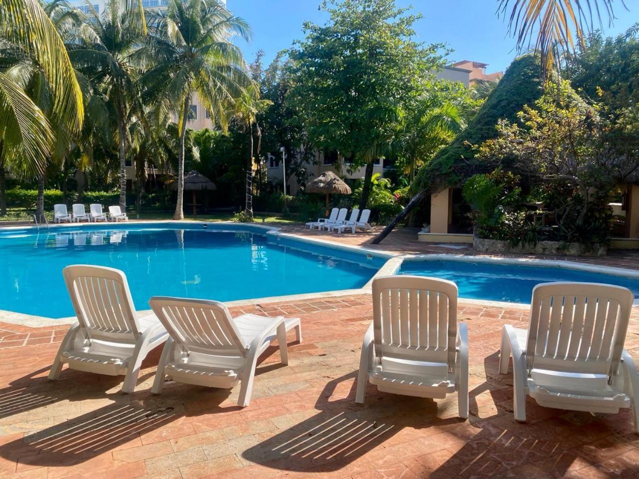 Deluxe Suites At Villas Tropical In Zona Hotelera Канкун Екстериор снимка